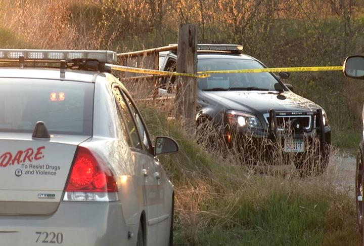 Body found in pond late Sunday on 4600 block of East River Road ... Body found in pond late Sunday on 4600 block of East River Road ...